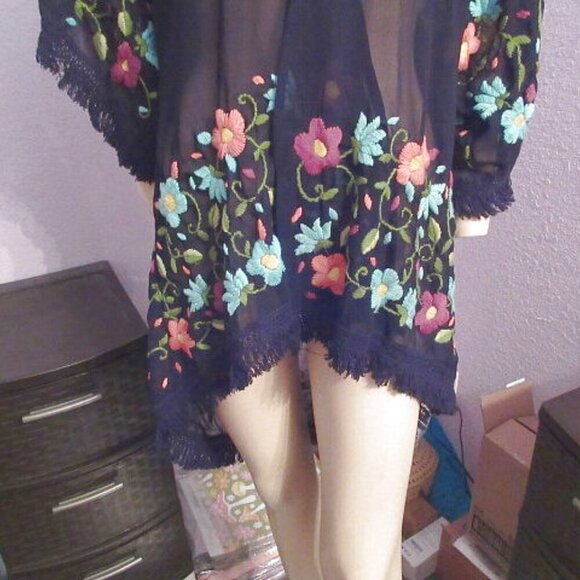 Judith March EMBROIDERED Cardigan KIMONO Size M MESH Sheer CROCHET Layering BOHO - Picture 3 of 11